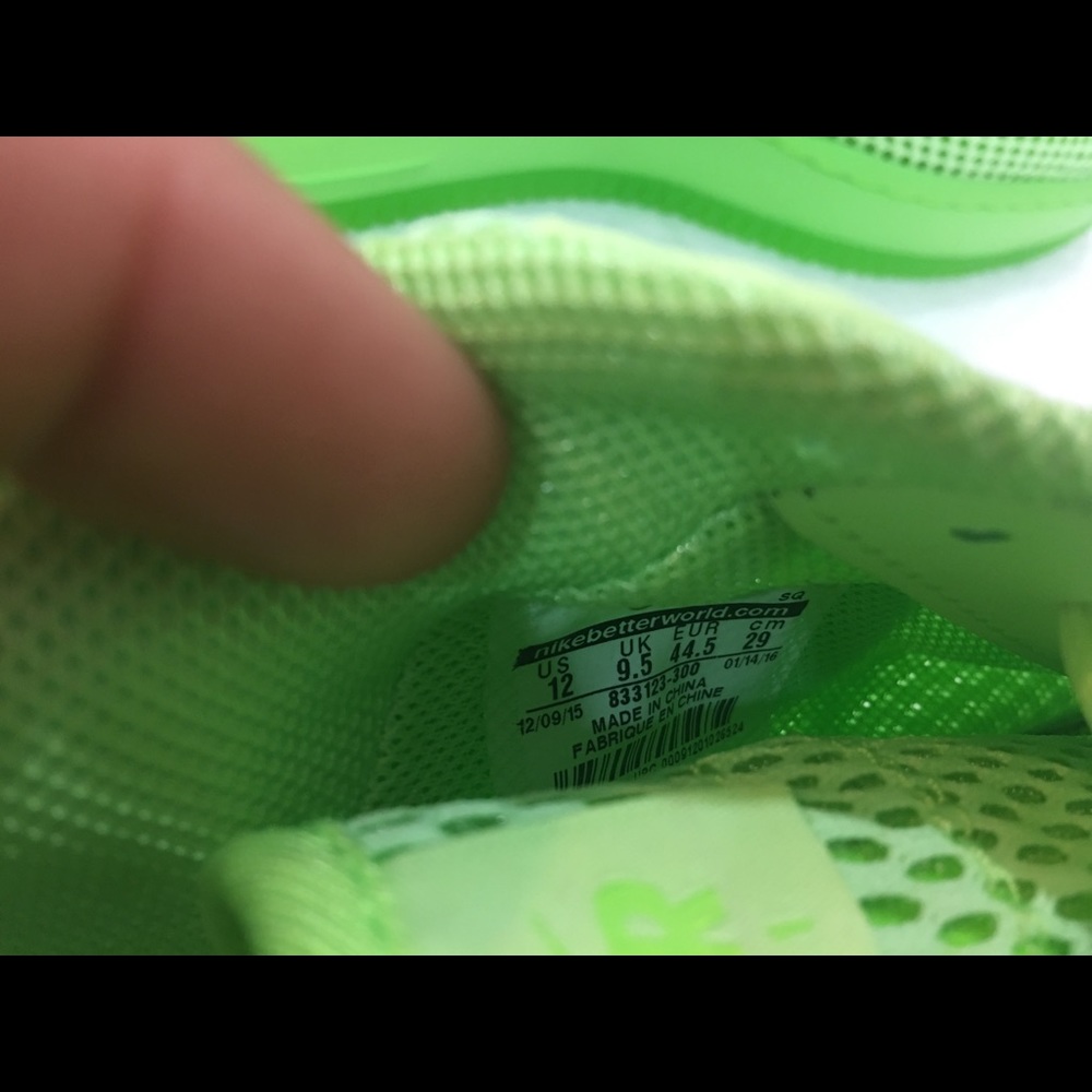 🚨Weekend Flash Sale🚨Nike Lime Green Air Force 1s - Picture 7 of 8